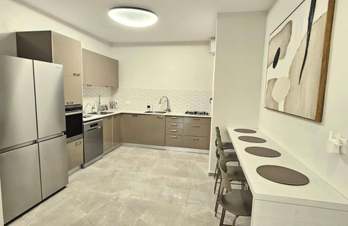 Beit Shemesh Apartment | Double aqua suite with a heated private pool