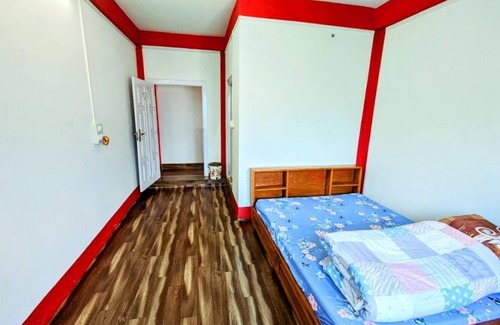Bomdila Bed & Breakfast | DOUBLE BED DELUXE ROOM