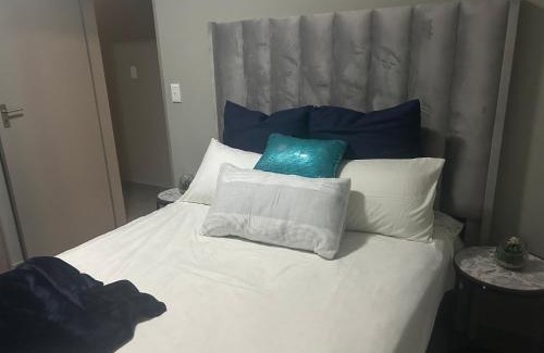 Pretoria Apartment | Double Bed in the Capital City