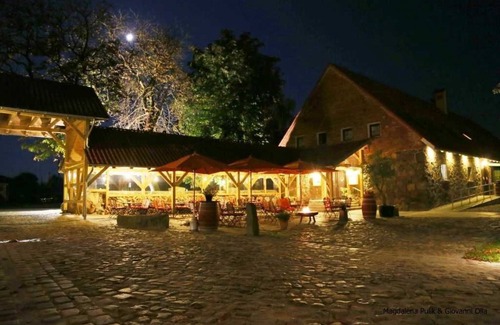 Liepen House | Double Gutshaus1 - Hotel & Restaurant Am Peenetal