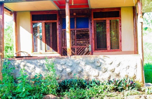 Kimana House | Double or Twin Room with Extra Bed- 5beds