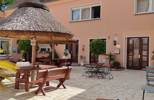 Rothenburg/O.L. Bed & Breakfast | Double room - Pension Cubana