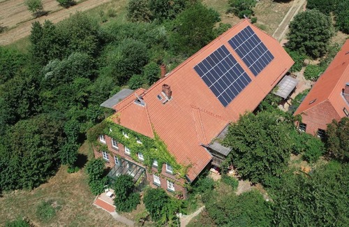 Amt Neuhaus Apartment | Double room romantic view of the forest - Privelacker Paradiesgarten