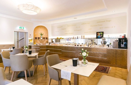 Weiz House | Double Room Business - City Hotel zur goldenen Krone