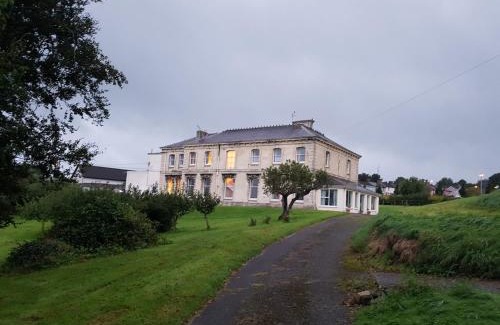 Fermoy House | Double Room in Richmond House Fermoy
