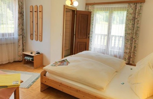 Kuchl Other | Double room, shower, toilet, short stay - Hinterkellaubauer