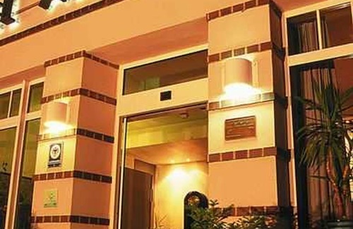 Guestrow Hotel | Double Standard - Ringhotel Altstadt * S