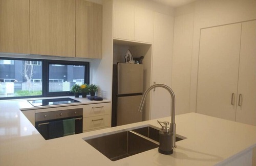 Greenway House | Double-Storey Brand New Townhouse