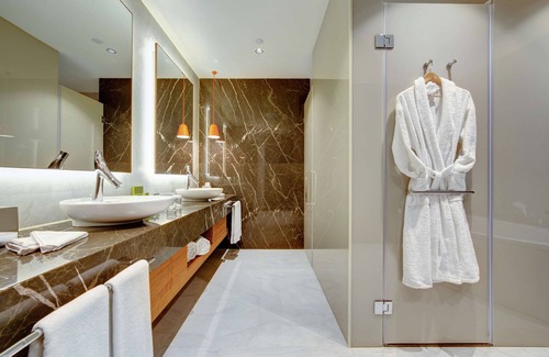Seyhan Hotel | DoubleTree by Hilton Adana