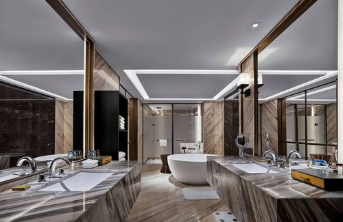 Lianchi District Hotel | DoubleTree by Hilton Baoding
