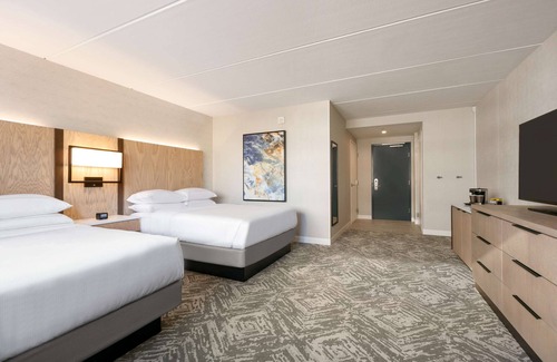 Canton Hotel | DoubleTree by Hilton Canton Downtown
