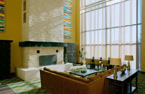 Southside Hotel | DoubleTree by Hilton Santa Fe