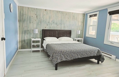 Saint John House | Douglas Lake Retreat