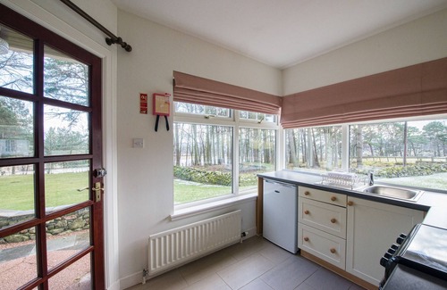 Logie Coldstone Hotel | Douneside House