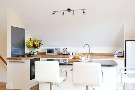 Elkstone House | Dove Lodge
