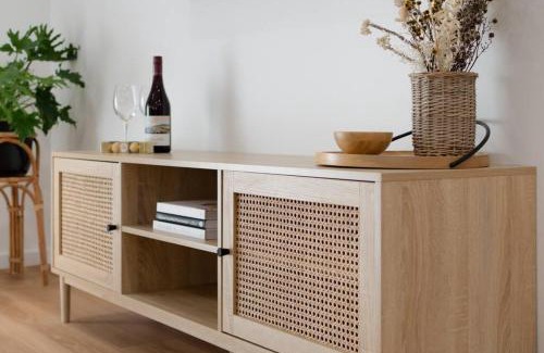 Riverside House | Dovecote - Launceston Luxury