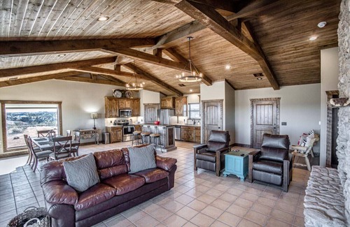 Canyon Cabin | Doves Rest Cabins - Lighthouse cabin on the West rim