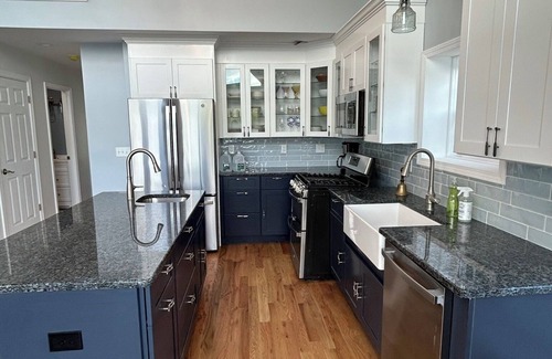 North Stonington House | Down the Lake @ Heron's Cove - Lakefront Rental Home near Winery/Trails/Casinos