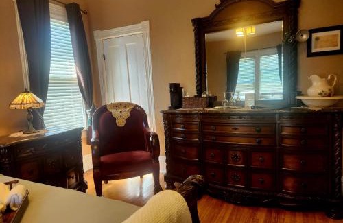 Northside Bed & Breakfast | Downen House Bed & Breakfast
