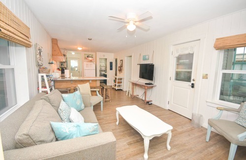 Crescent Beach House | Downstairs Unit - 2 Blocks to the Beach - Pool and Hot Tub!