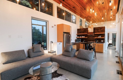 Hancock House | Downtown - 2 miles away - Grocery/Restaurants - 1 minute away