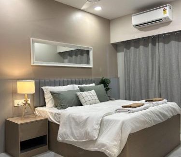 Lower Parel Apartment | Downtown 3bhk Appt ,Mumbai Mahalaxmi