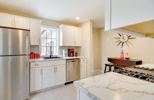 Baudette House | Downtown Baudette Vacation Rental: Walk to Dining!