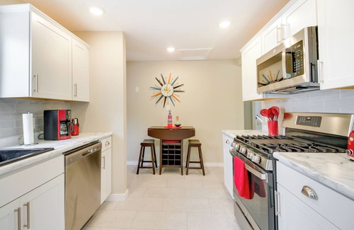 Baudette House | Downtown Baudette Vacation Rental: Walk to Dining!