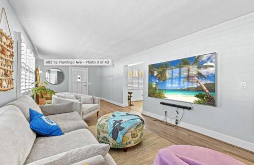 Stuart House | Downtown Beach Cottage - Heated Pool