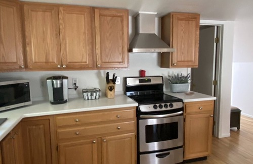 Camas Apartment | Downtown Camas Apartment