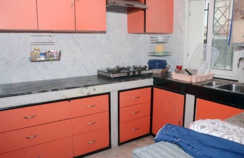 Park Street Apartment | Downtown comfort