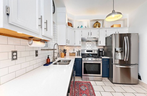 Downtown Kansas City House | Downtown Condo w/City Views Walk to Streetcar