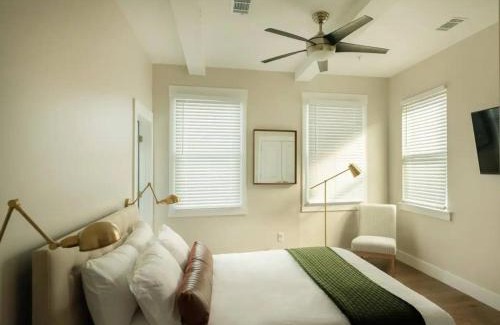 Old West Broad Neighborhood Apartment | Downtown, contemporary, 2 bedroom, Roof Terrace! 3A