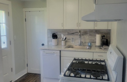 Asbury Park Apartment | Downtown Delight: 1BR Near Asbury Park Beach