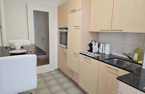 Oerlikon Apartment | Downtown Dream 3,5BR with Balcony and Style BA21