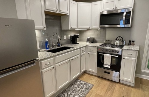 Downtown Buffalo Apartment | Downtown King Bed Suite- Very Walkable- Flexible Cancellation