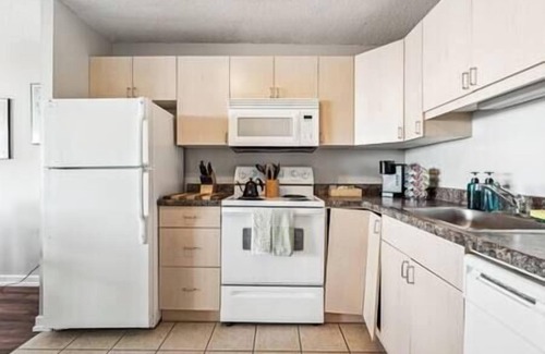 South Loop Condo | Downtown MICH AVE #20, Grant Park, Museums 2bd/2ba