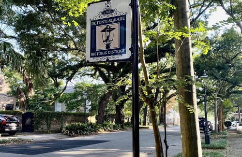 Central Business District House | Downtown Mobile, AL- 5 Minute Walk to Parades!