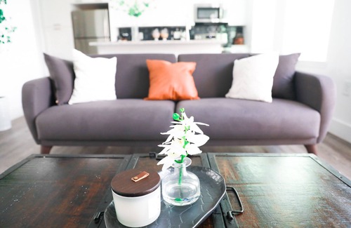 Castleberry Hill Apartment | Downtown Moden Industrial Loft