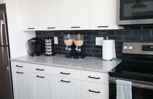Castleberry Hill Apartment | Downtown Moden Industrial Loft