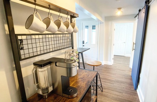 Shepherdstown Apartment | Downtown Modern 2BR step from dining and shopping