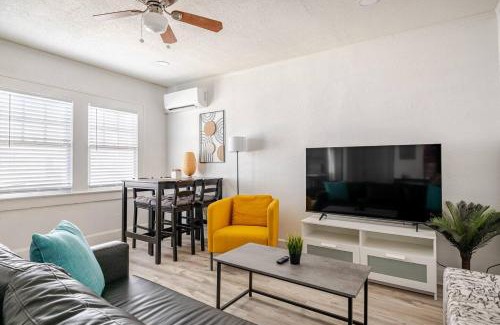 Historic Uptown Apartment | Downtown Oasis - One Bedroom Private Bungalow