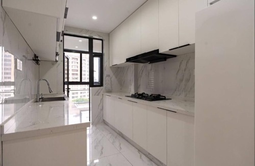 Huangpu Apartment | Downtown Rare 4Bedroom, Yuyuan Garden within walkin distance