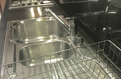 Phuong 6 Apartment | Downtown! Retro Retreat Serviced Apartment
