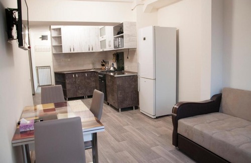 Kentron Apartment | Downtown Yerevan Apartment