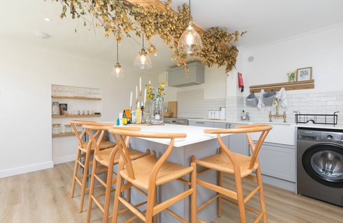 Saint Erth Praze House | Dowran – Canonstown – On-Site Parking – Dog-Friendly – Garden