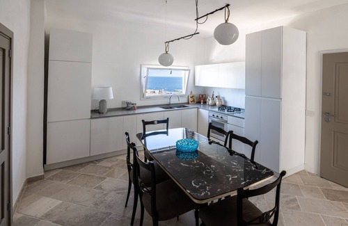 Gallipoli Historic Center Apartment | Doxi Fountain Terrace
