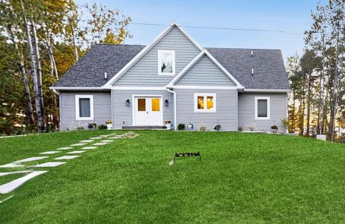 Arcadia House | Dozing Bear Den