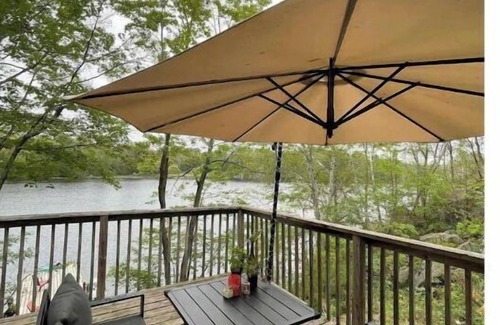 Port Severn Cottage | Dragonfly Cottage /Six Mile Lake /Muskoka