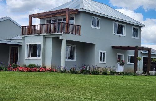 Kwa Sani House | Dragons Landing Guest House